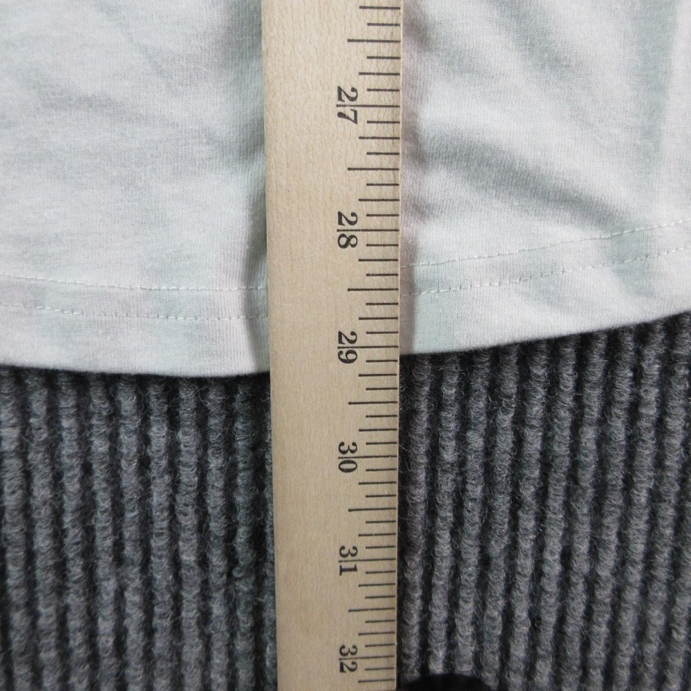 True Classic Shirt Mens M Gray Crew Neck Curved Hem Short Sleeve Tagless NWOT - Picture 5 of 14
